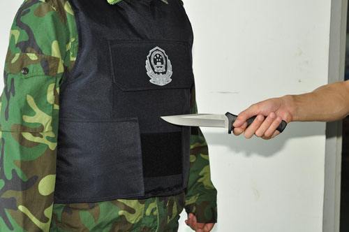 Ελαφριά φανέλλα απόδειξης σφαιρών στρατιωτικής αστυνομίας/αποκρύψιμη πανοπλία φανέλλων απόδειξης πληγμάτων μαλακή